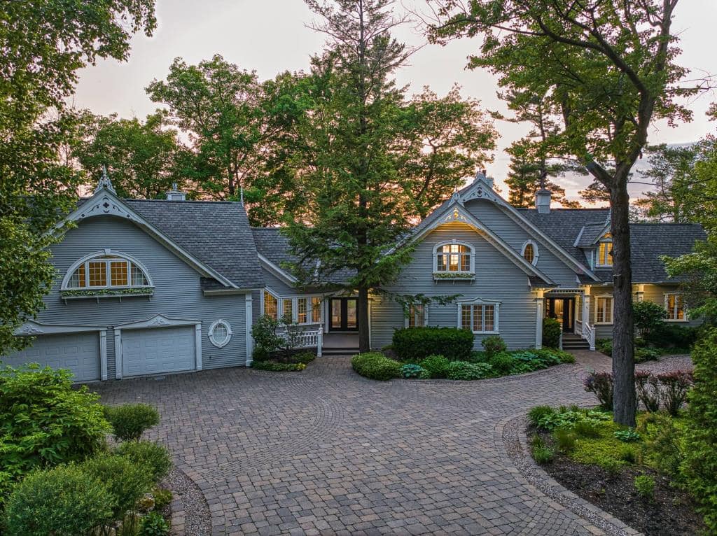 Propriété de prestige à vendre pour 2 899 000$