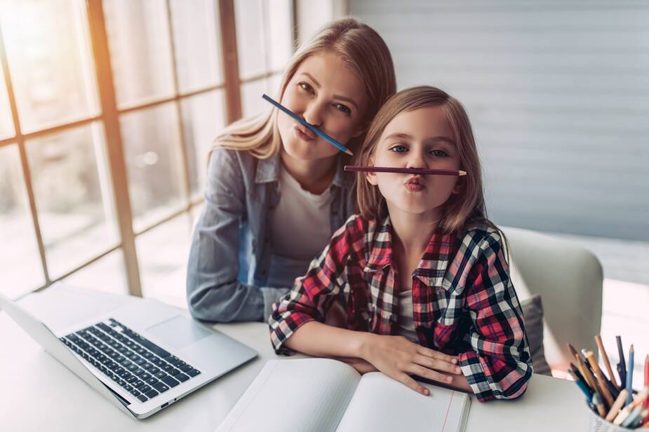Image principale de l'article 10 trucs pour avoir du plaisir pendant les devoirs