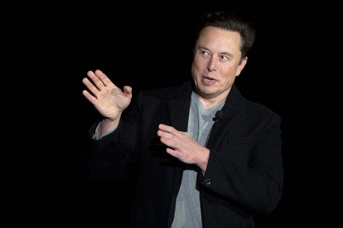 Elon Musk compare Justin Trudeau &agrave; Hitler