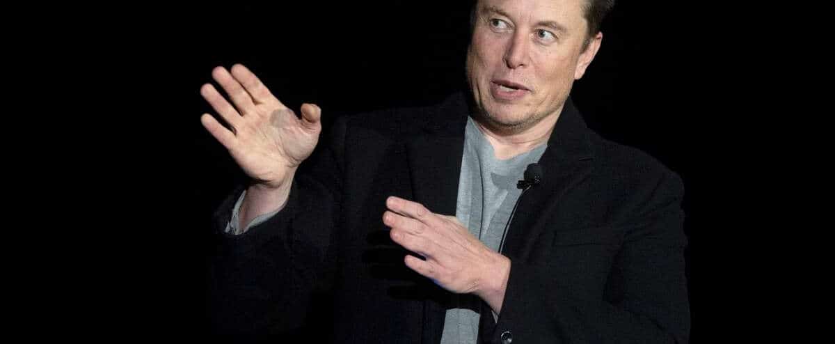 Elon Musk compare Justin Trudeau à Hitler