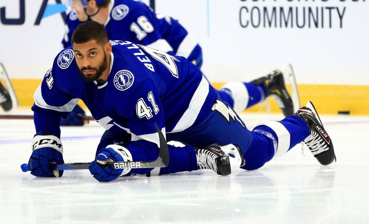 J'ai vécu le départ de ma maman»: encore en deuil, le centre du Lightning Pierre-Édouard Bellemare vit des séries émotives | JDM