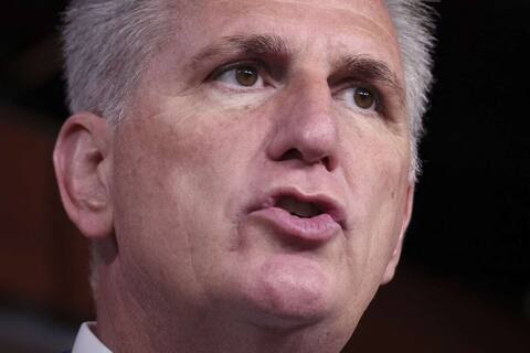 FBI allana residencia de Trump