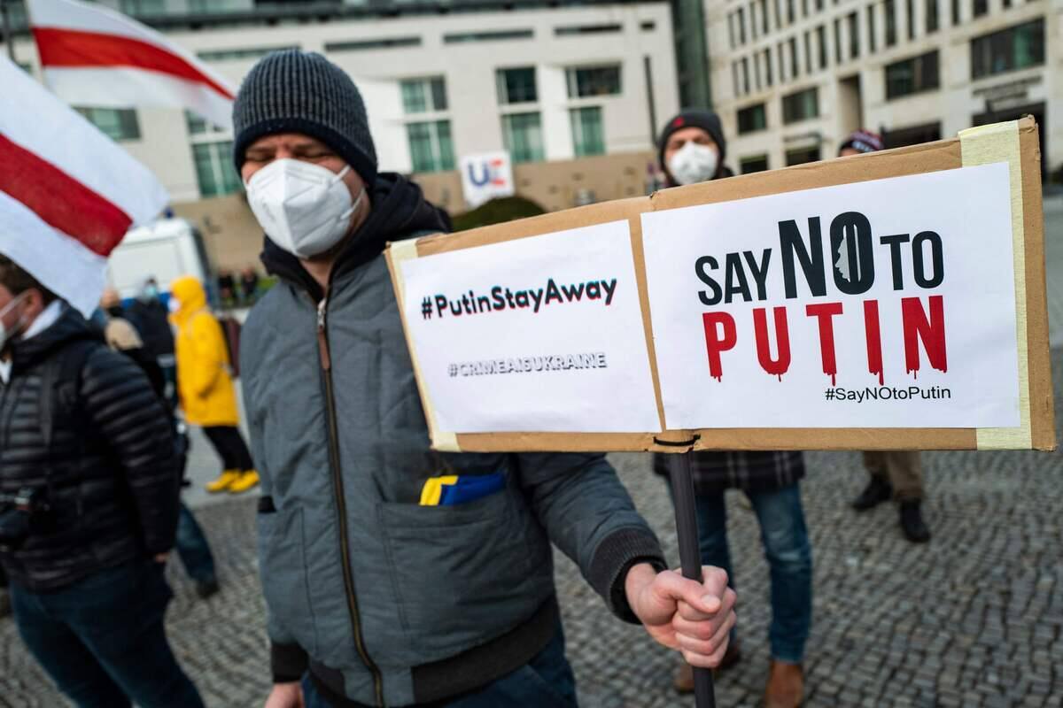 Les Occidentaux menacent de nouvelles sanctions contre Moscou sur l'Ukraine