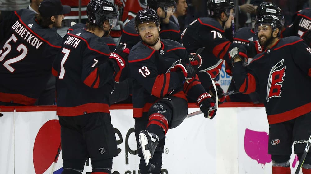 Max Domi envoie les Bruins en vacances