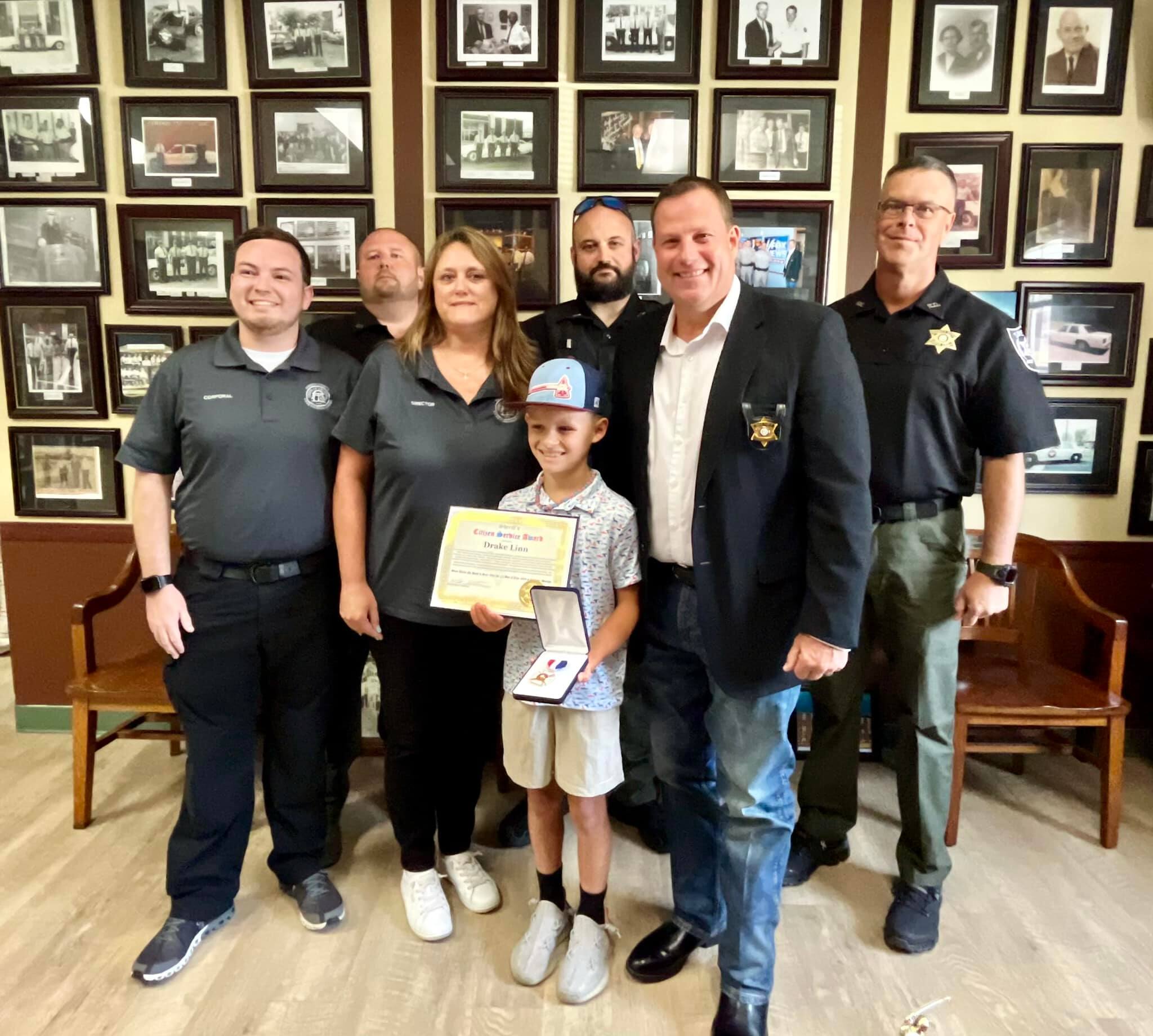 Urgence m&eacute;dicale sur l&rsquo;autoroute: un gar&ccedil;on de 11 ans sauve son grand-p&egrave;re en agrippant le volant