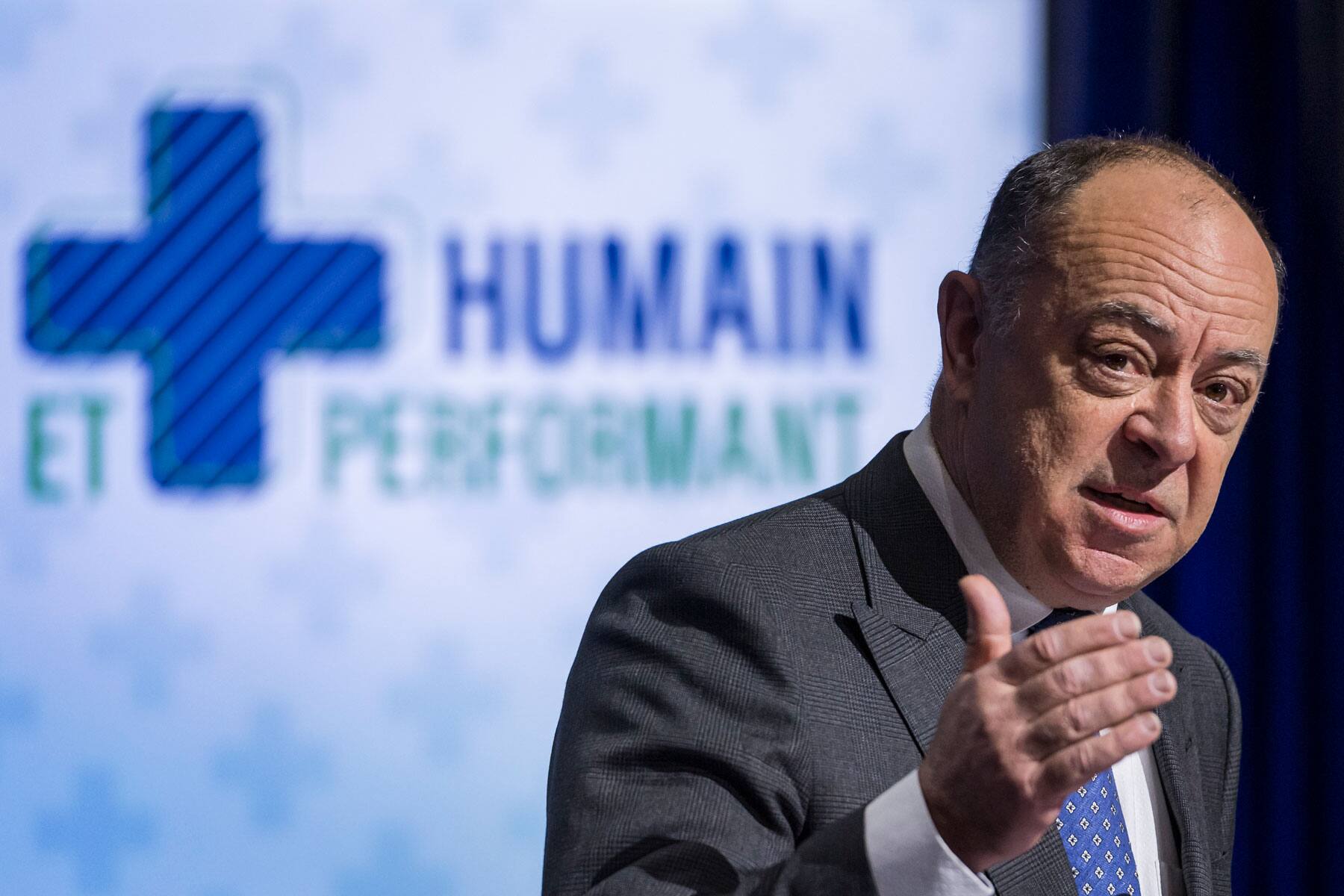 Christian Dub&eacute; d&eacute;voile 50 priorit&eacute;s pour r&eacute;former le r&eacute;seau de la sant&eacute;