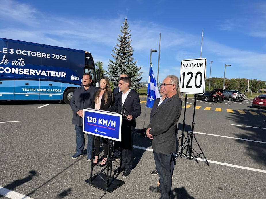 Éric Duhaime lors de son annonce à Lévis