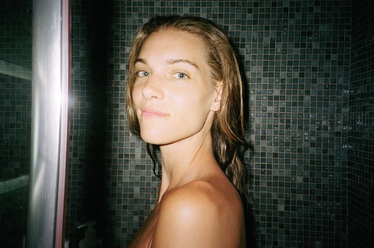 Le «dupe» des chaussures de Charlotte Cardin