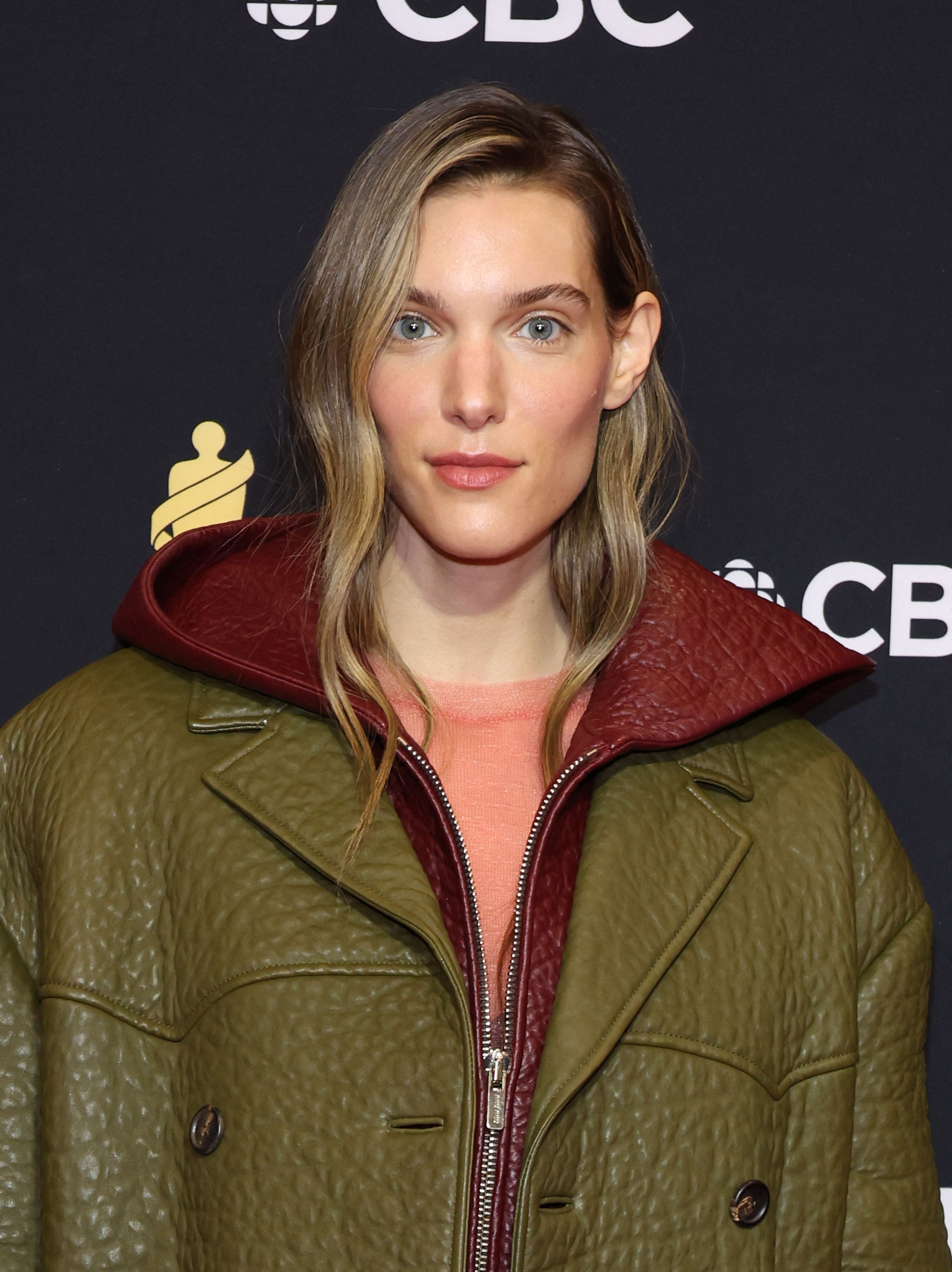 Changement de tête épatant pour Charlotte Cardin