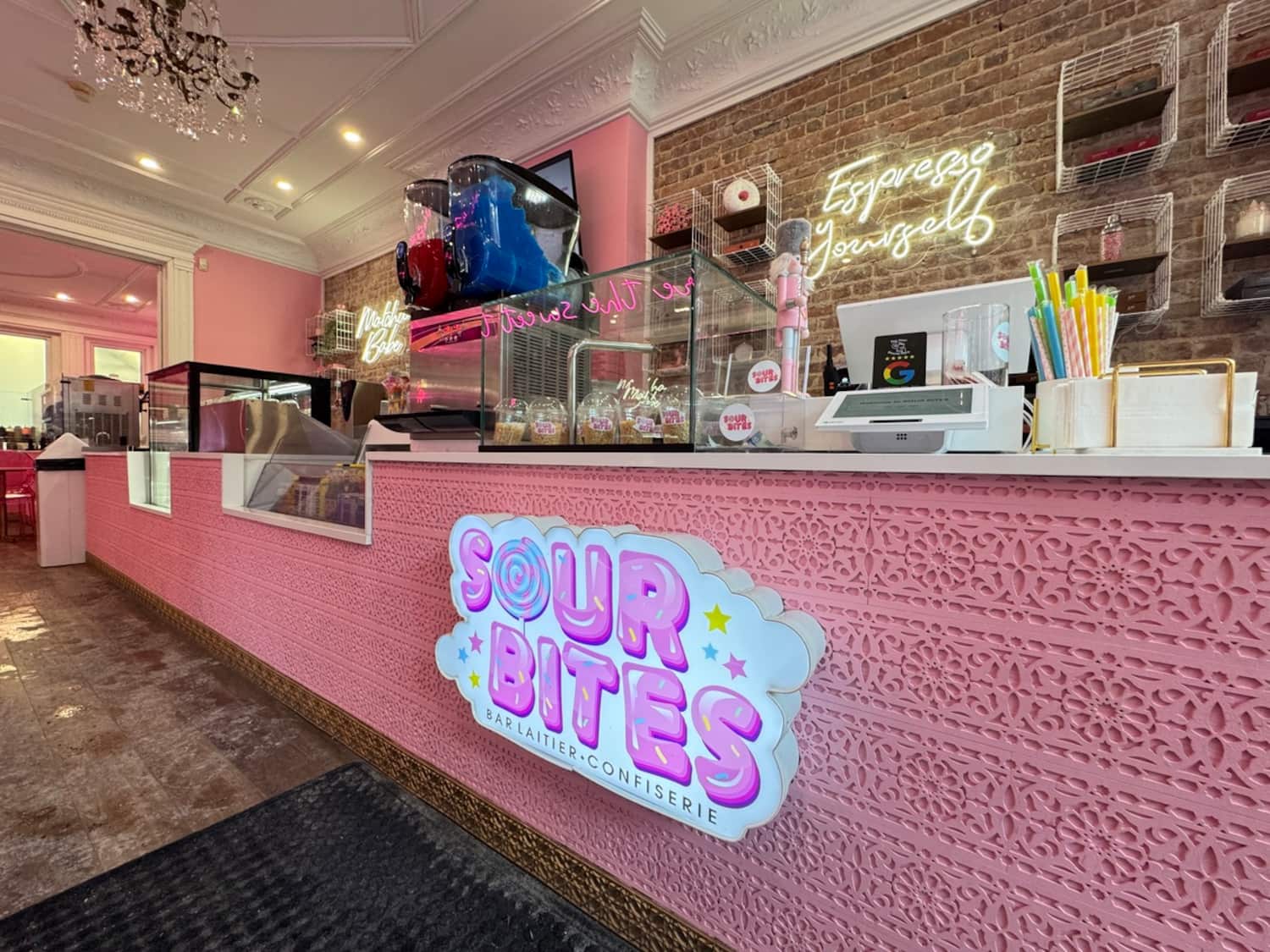 Pouvoir Des R seaux Sociaux L entreprise Montr alaise Sour Bites Fait pouvoir-des-r-seaux-sociaux-l-entreprise-montr-alaise-sour-bites-fait