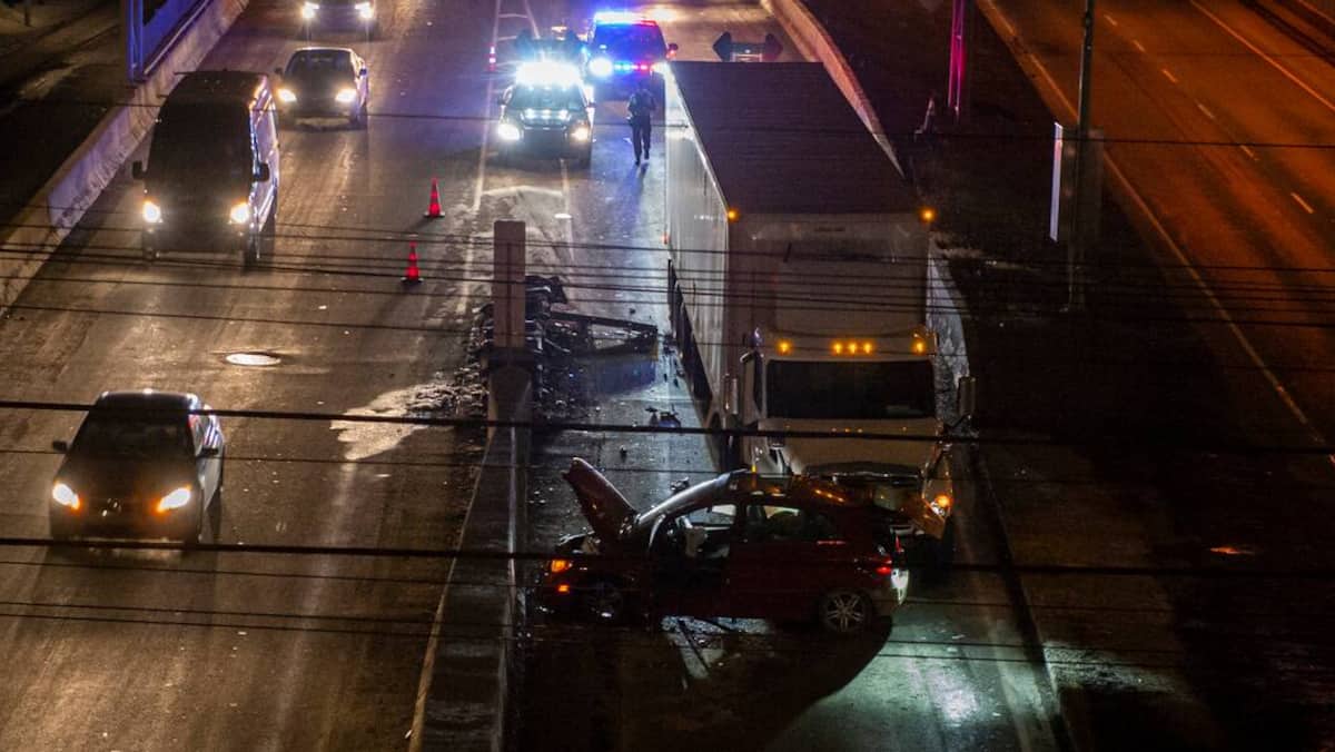 Un septuagénaire en état critique après une collision à Montréal