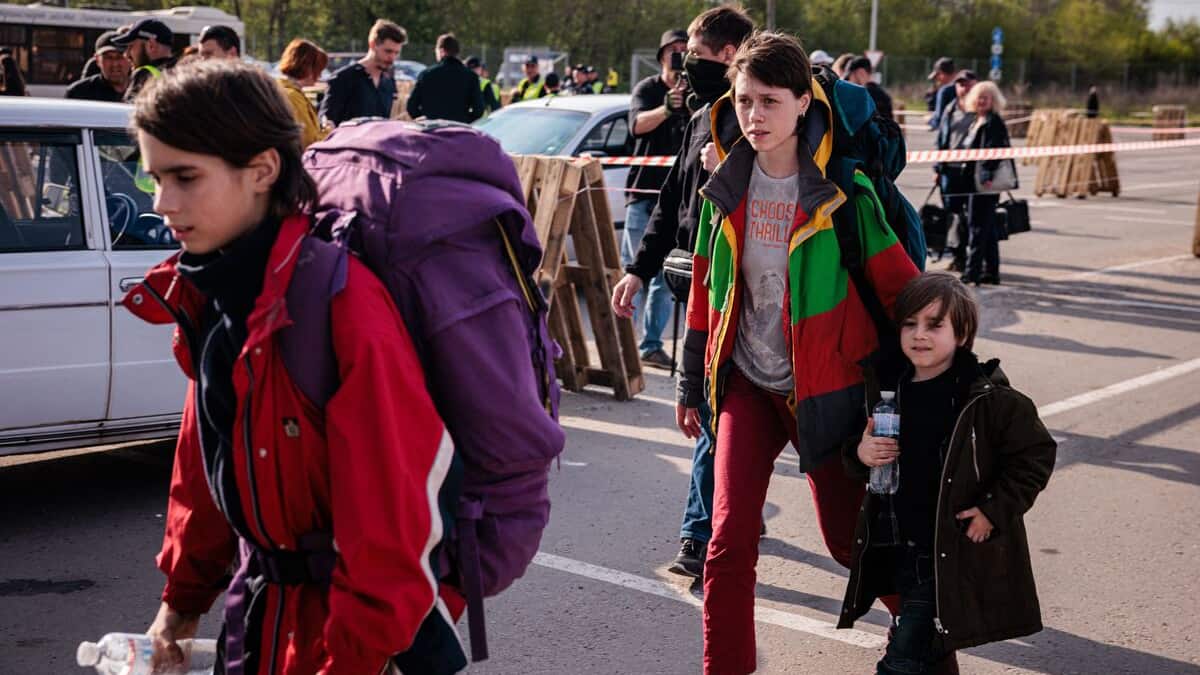 «Près de 500 civils» déjà évacués de Marioupol, l'opération continue