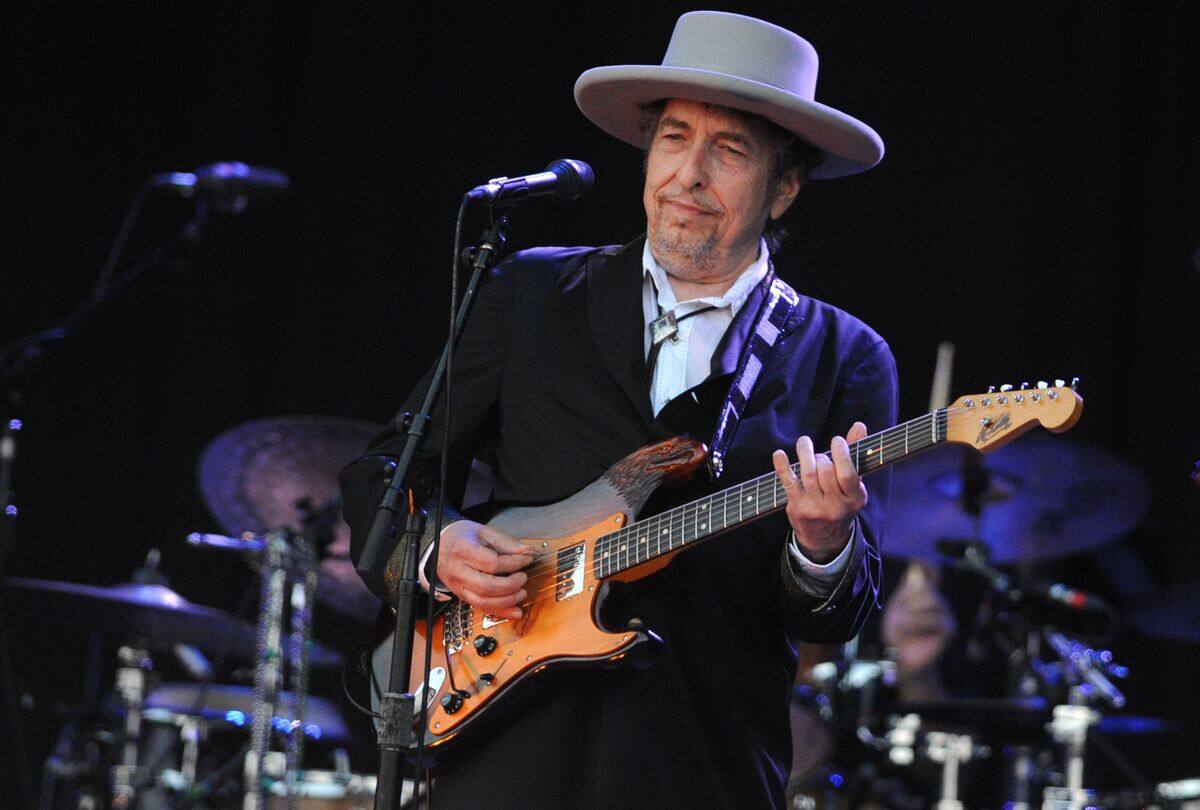 Bob Dylan «malade» en voyant les images de la mort de Floyd TVA Nouvelles