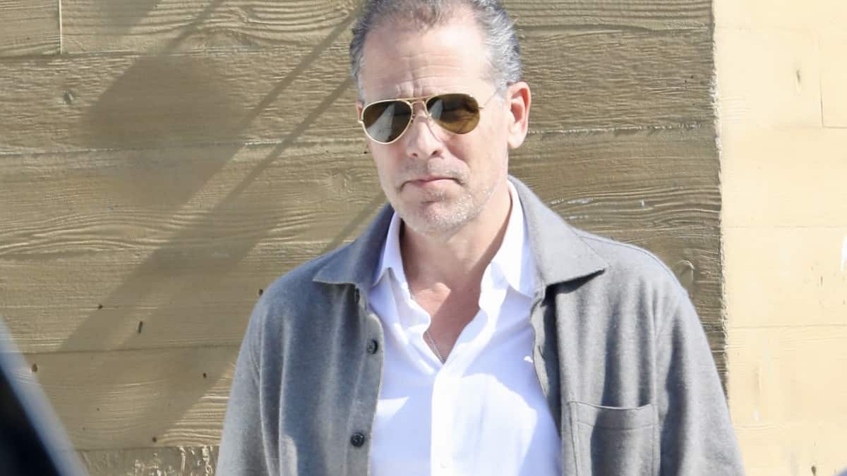 Hunter Biden chiede che le accuse contro di lui vengano ritirate sulla base di una sentenza favorevole a Trump Hunter Biden chiede che le accuse contro di lui vengano ritirate sulla base di una sentenza favorevole a Trump