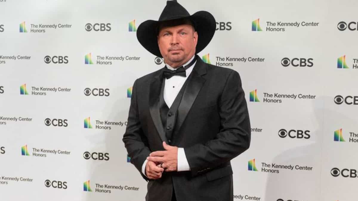 Garth Brooks, roi de la musique country, dément des accusations de viol
