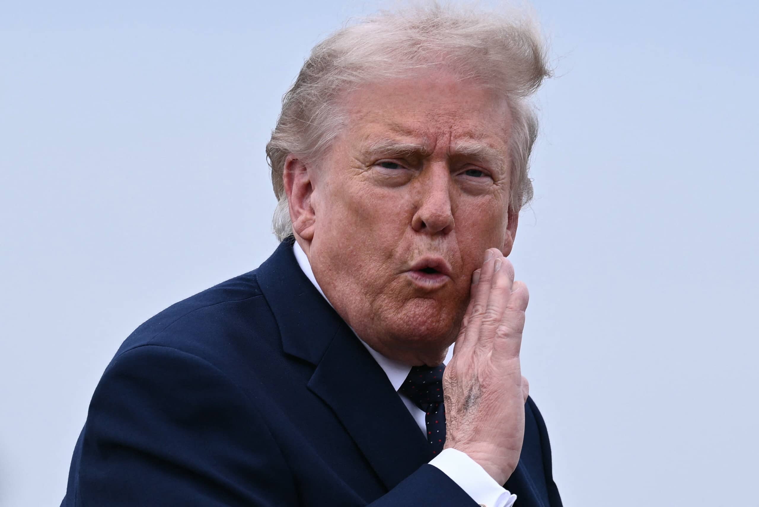 «États-Unis du Moyen-Orient?»: Donald Trump nargue l’Iran... et le Groenland
