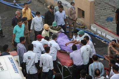 Un incendio in India uccide almeno 24 persone, la maggior parte bambini