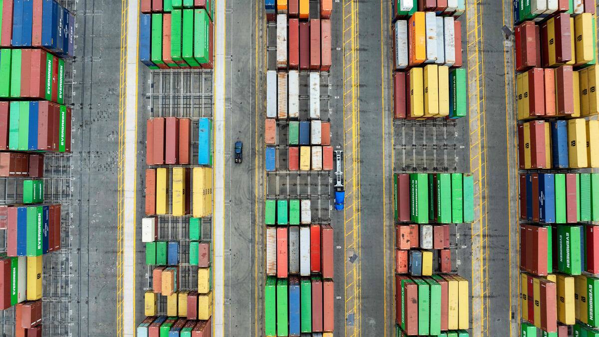 La Chine réplique: des contre-tarifs haussés à 125% sur les produits américains