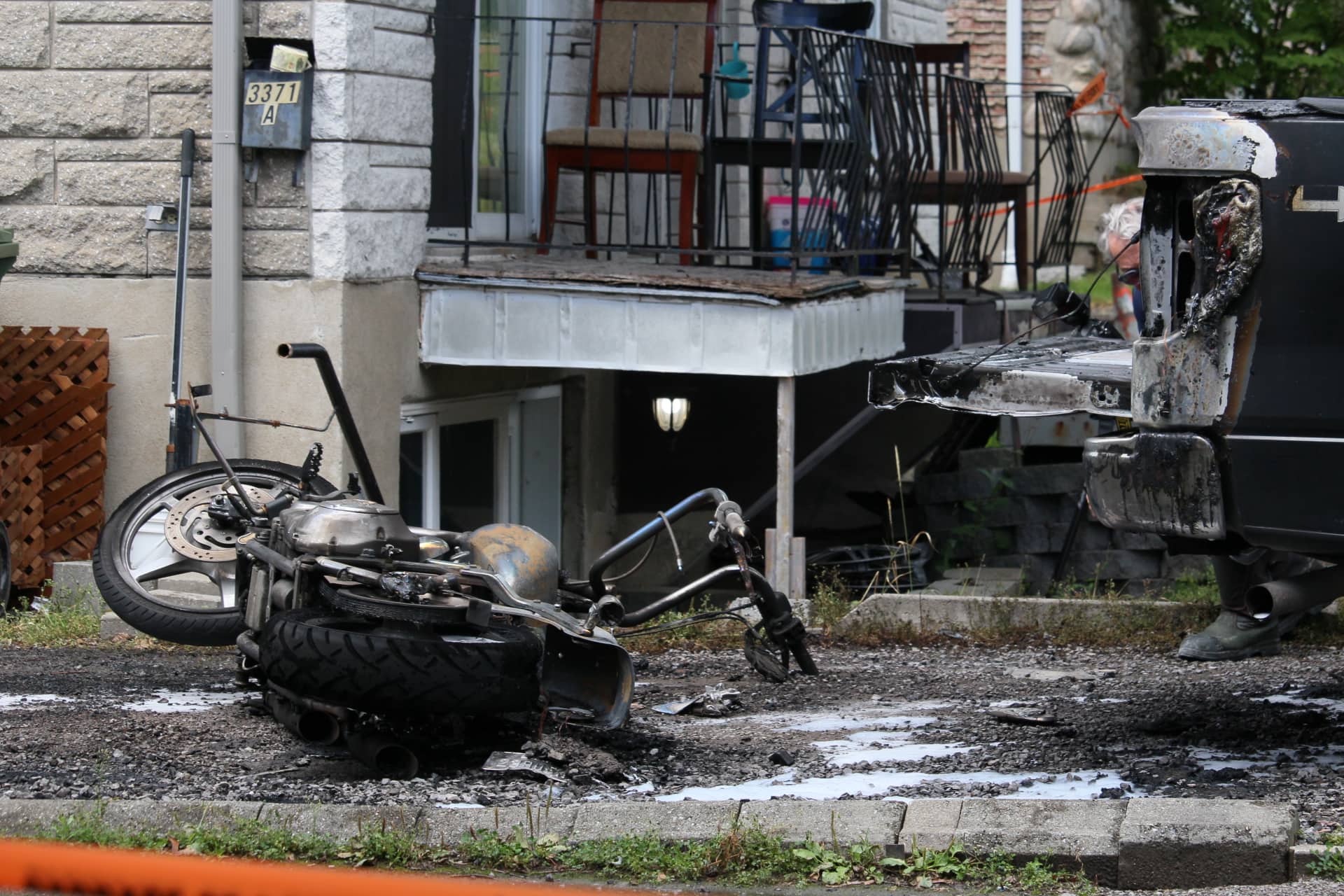 Des véhicules ciblés par un incendie criminel à Beauport