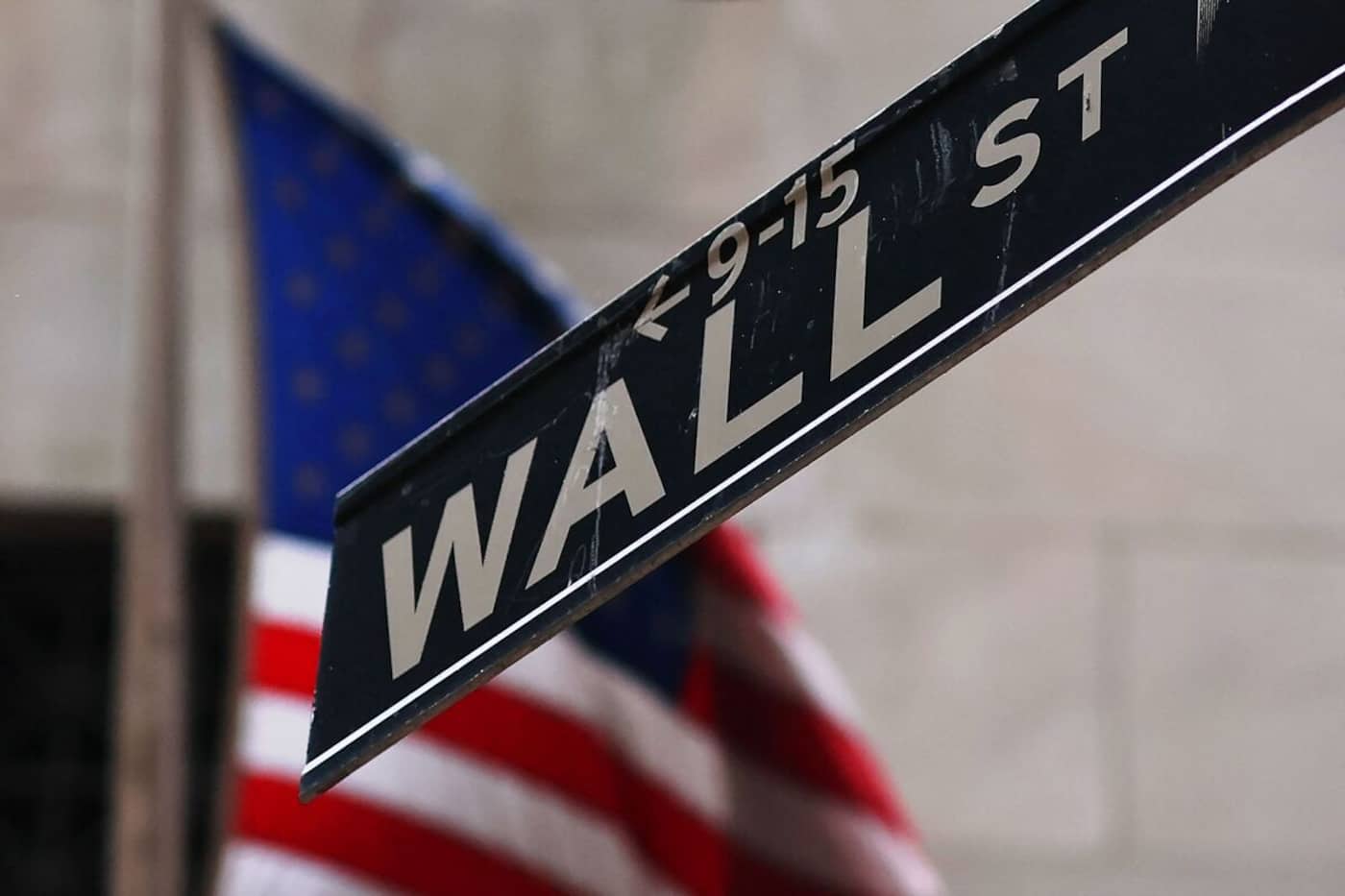 Wall Street termine en hausse malgré l’imminence d’un «shutdown», record du Dow Jones