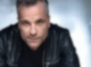 Il reprend son rôle dans Notre Dame de Paris