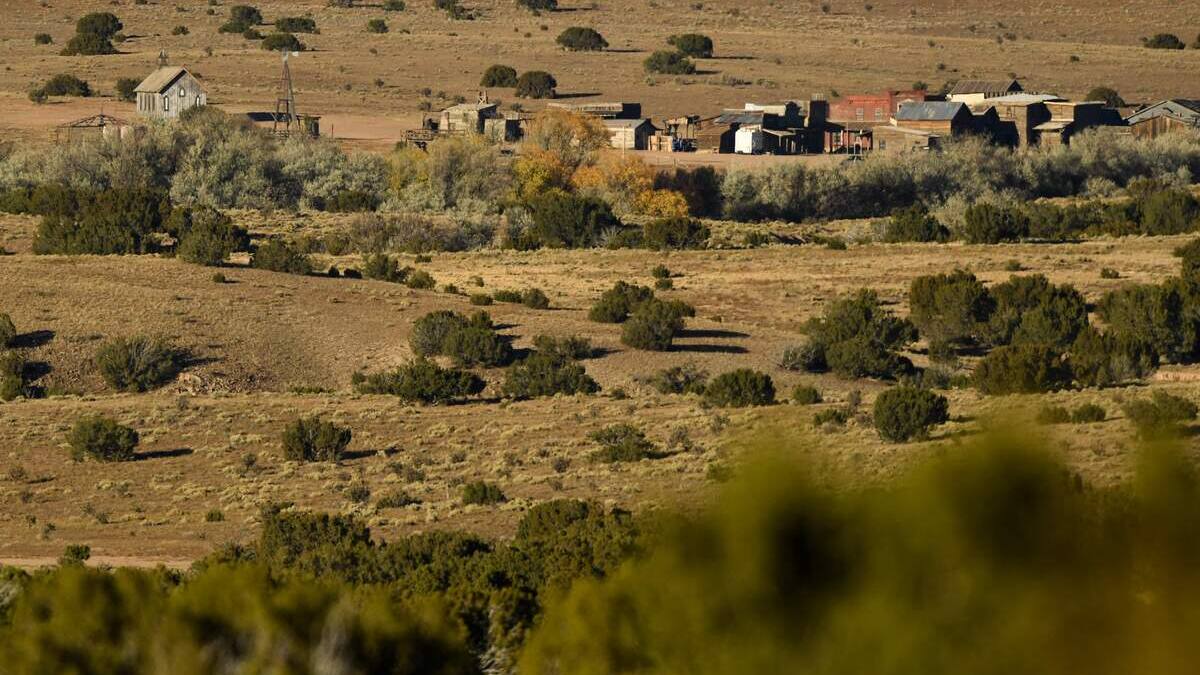 Le ranch du western «Rust», hanté par la tragédie | Pèse sur start