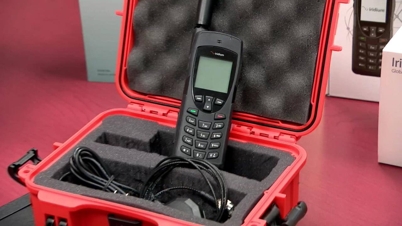 Retour de la chasse: une hausse de la popularit&eacute; des t&eacute;l&eacute;phones satellites