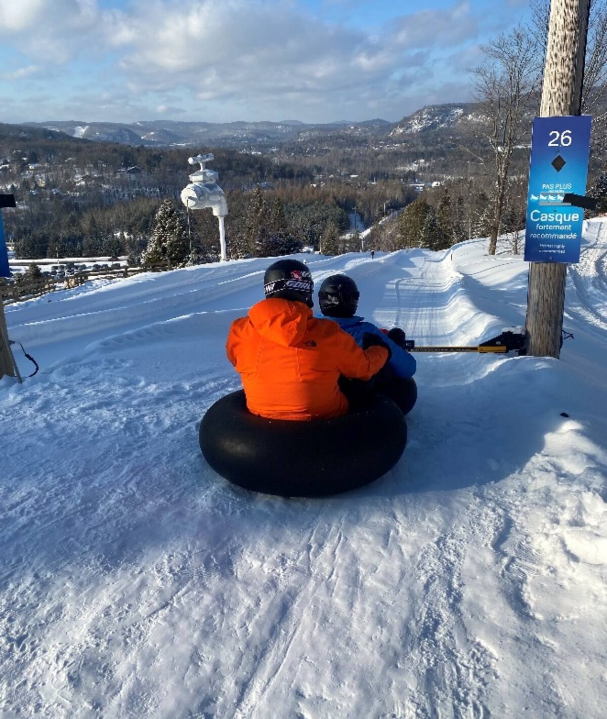 La saison des glissades est ouverte dans les Laurentides | TVA Nouvelles