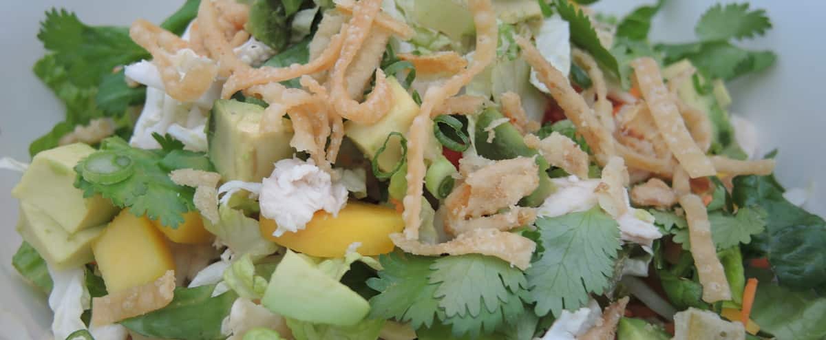 Chopt Finger Chopt Restaurant Lawsuit: Woman Finds Human Finger in Salad - What to ...