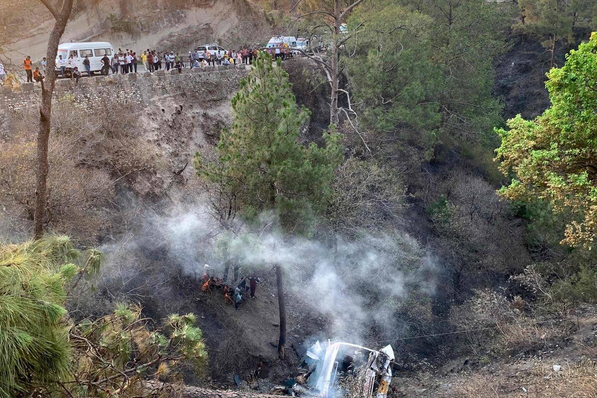 Cachemire indien: 21 morts dans l'accident d'un autocar