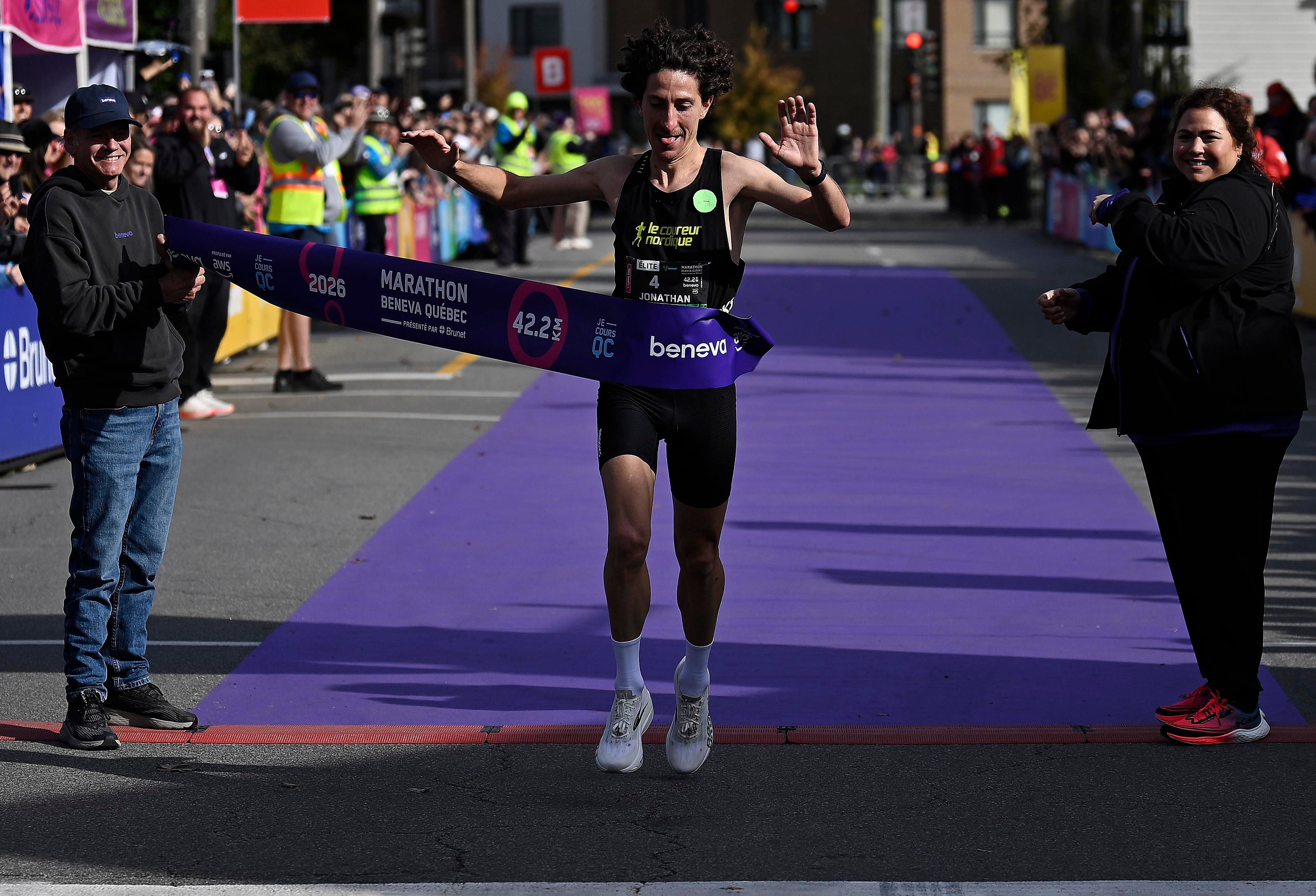 Marathon Beneva de Québec: temps le plus rapide de l'histoire et record de participation