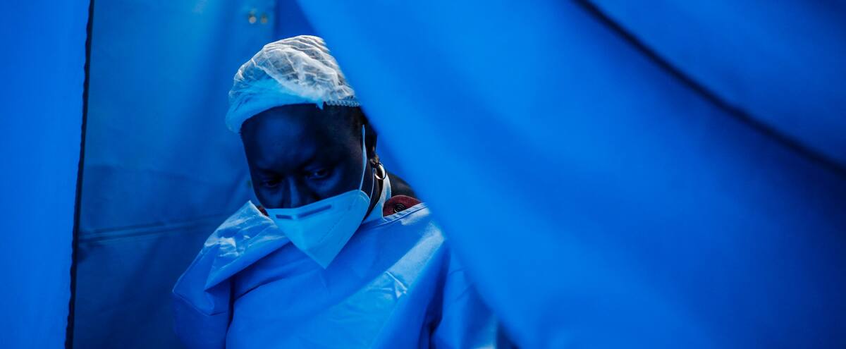 Variant Omicron: 10 000 cas par jour attendus cette semaine en Afrique du Sud