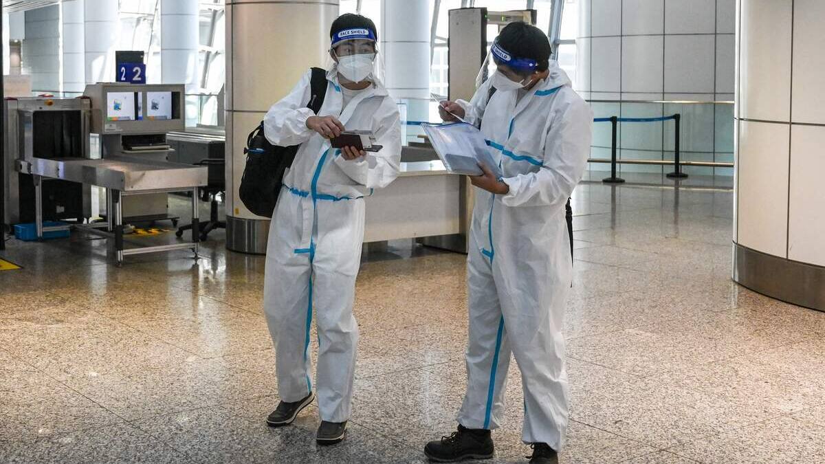 Le variant Omicron présente «un risque très élevé» au niveau mondial