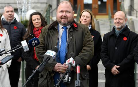 Claude Villeneuve to Quebec City Hall