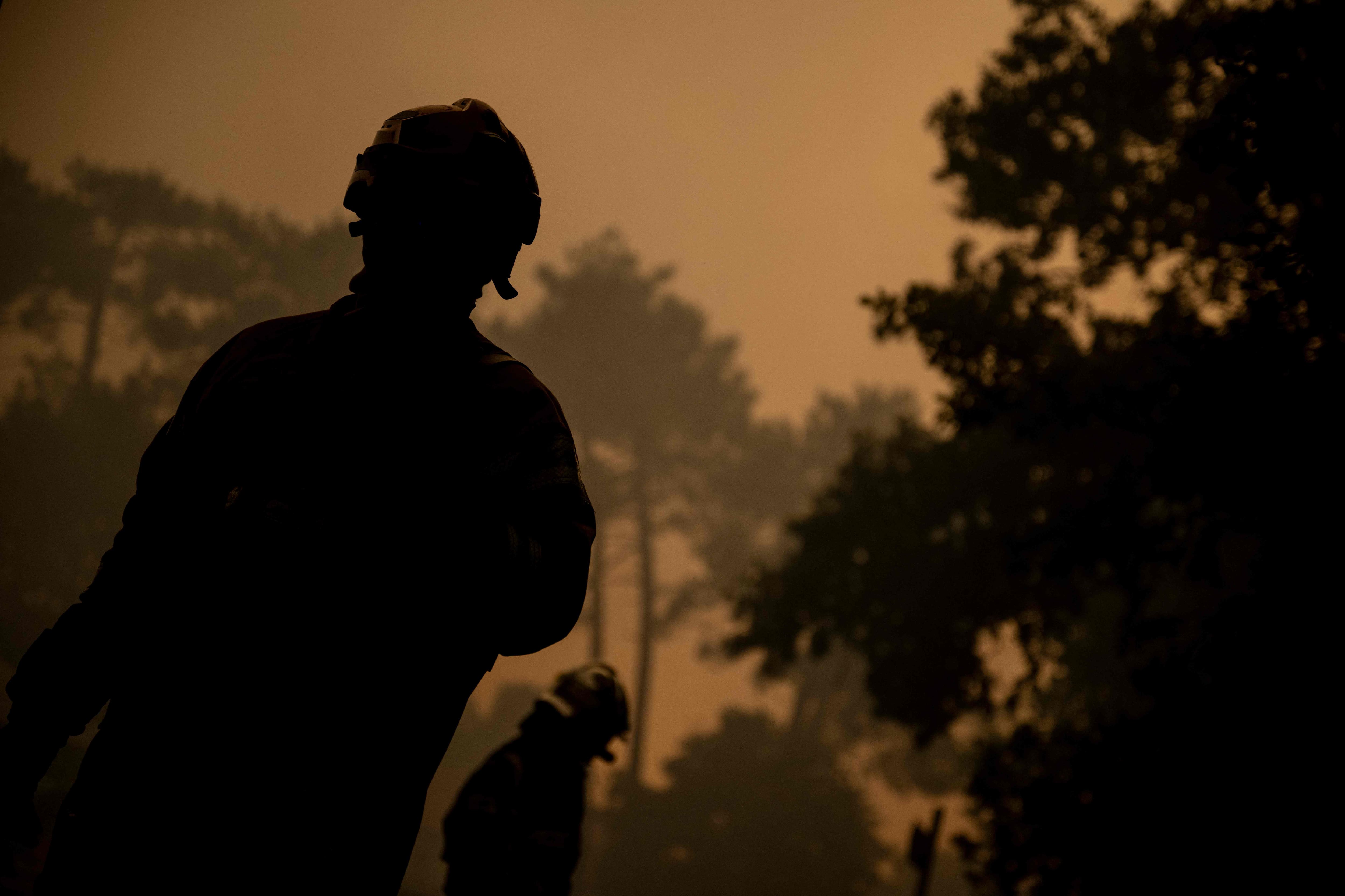 Fires still uncontrolled in France and Spain despite signs of improvement