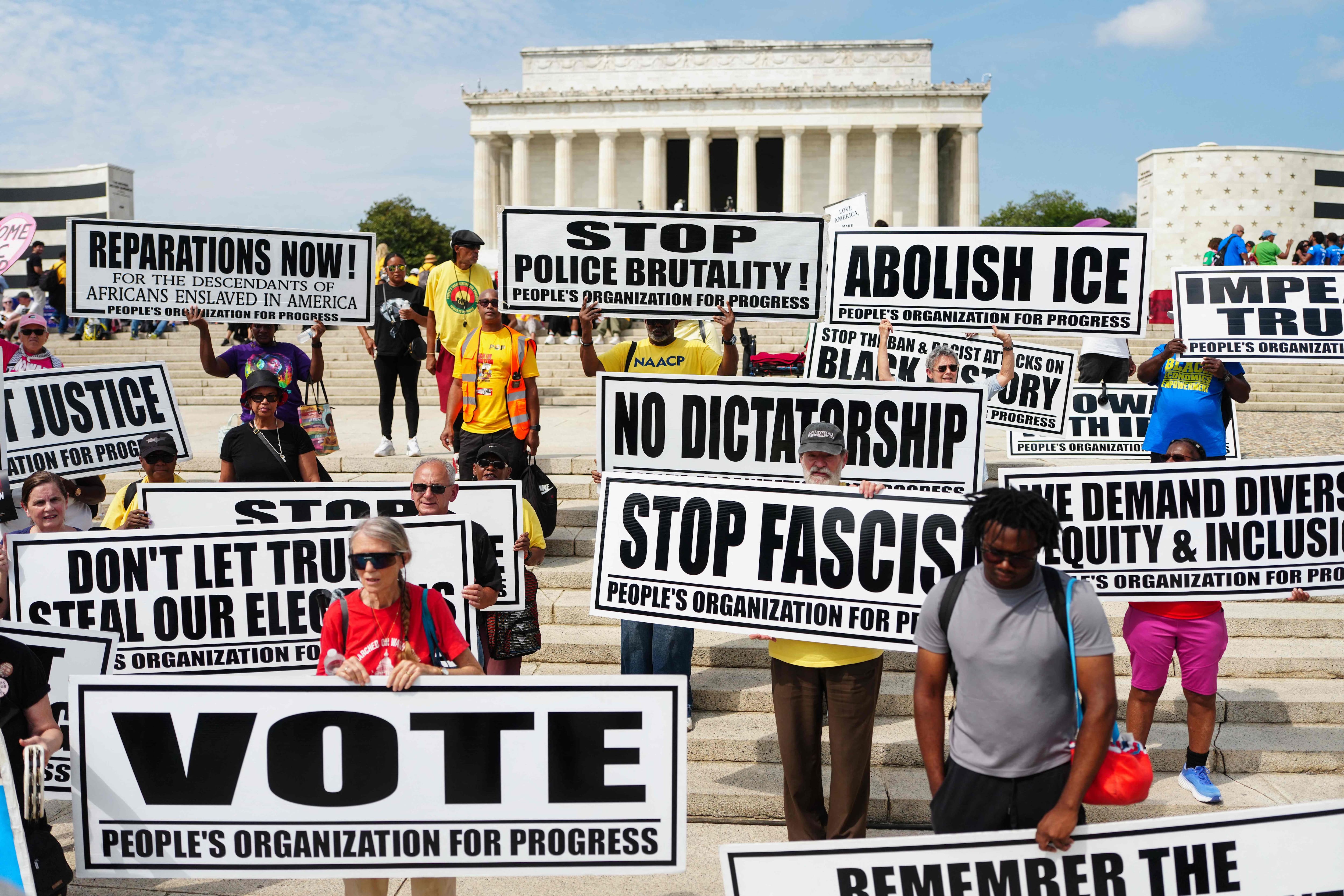 «Défendre le vote»: mobilisation de militants des droits civiques à Washington
