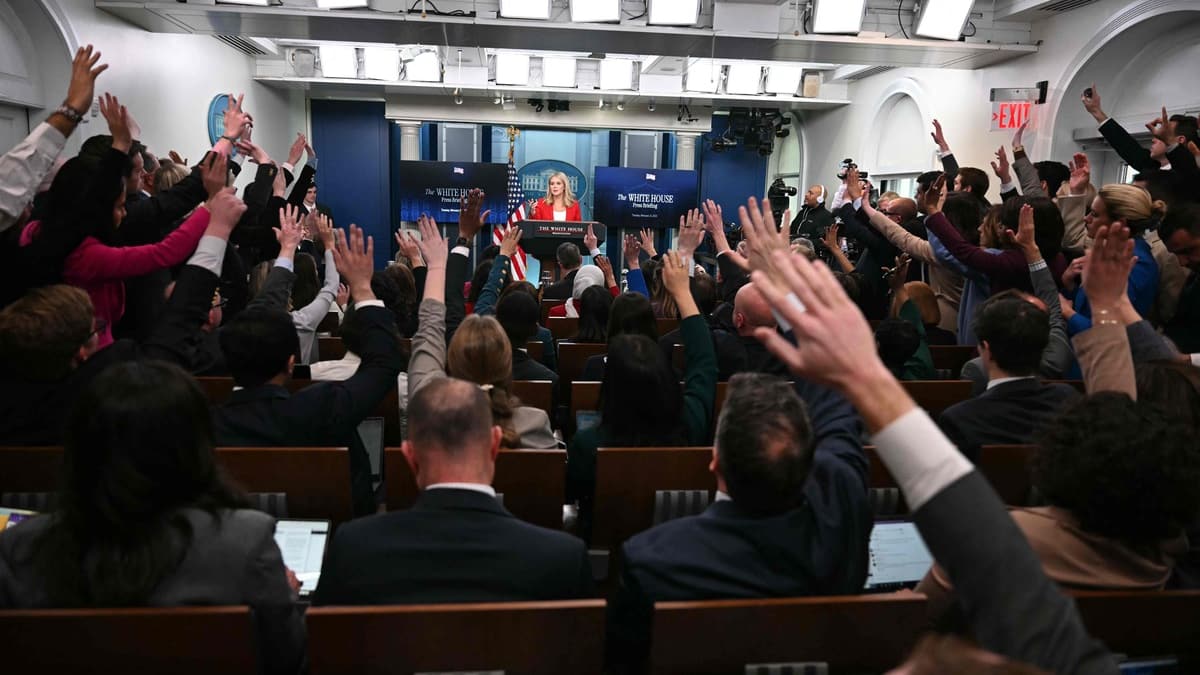 US restrictions on journalists’ length of stay: China threatens to take “countermeasures” US restrictions on journalists’ length of stay: China threatens to take “countermeasures”