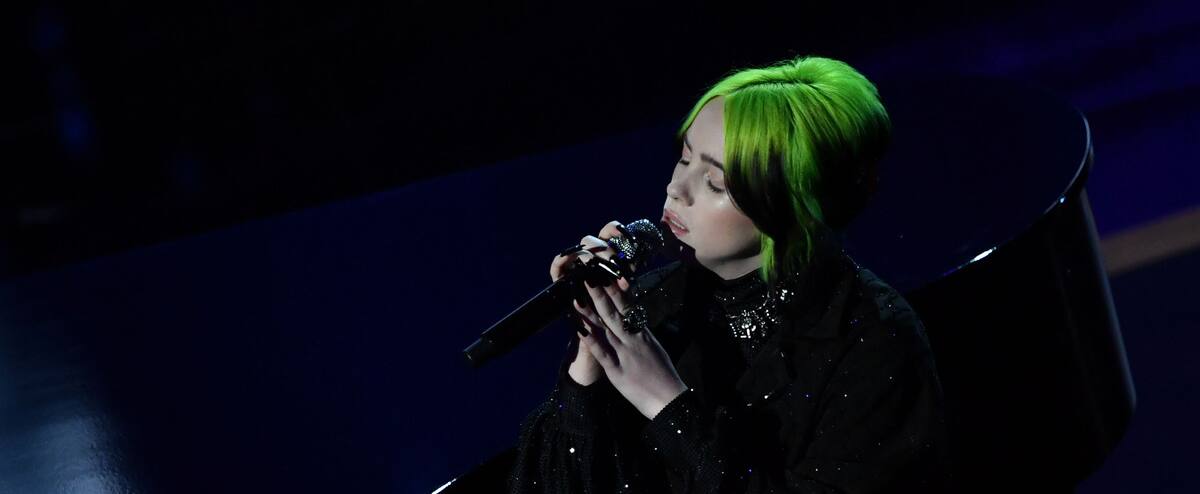 « No Time to Die » : la chanson officielle du prochain James Bond interprétée par Billie Eilish dévoilée