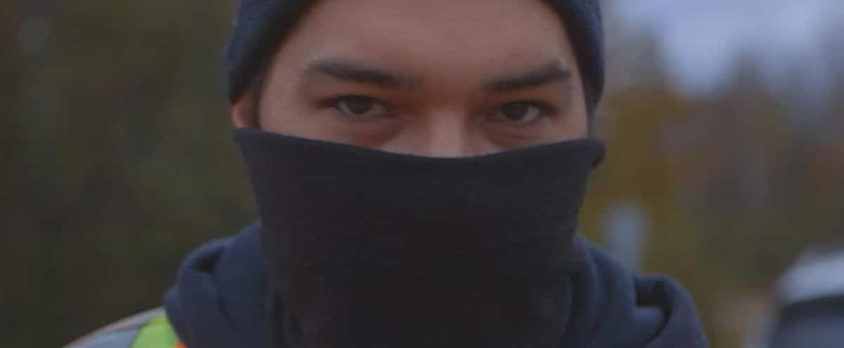 Moose hunting: "I" shines its cameras on the barricades on Route 117 1