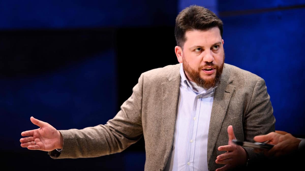 “Tear-sprayed and hammered”: Exiled Navalny's cousin attacked outside his home in Lithuania “Tear-sprayed and hammered”: Exiled Navalny's cousin attacked outside his home in Lithuania