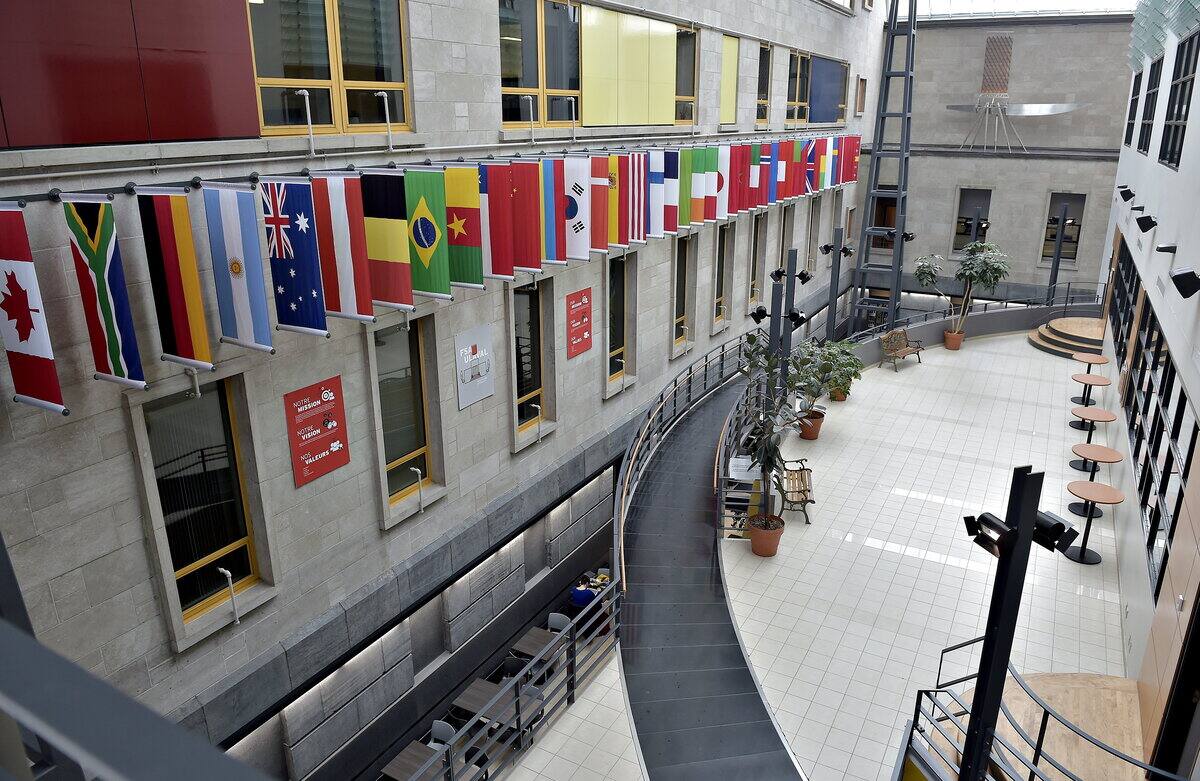 Un centenaire à l’image de FSA ULaval | JDQ