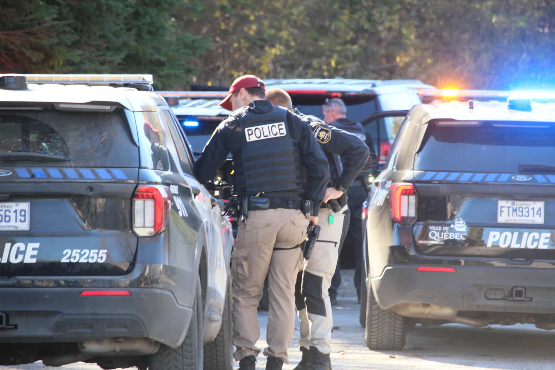 Déploiement policier : deux suspects arrêtés par le SPVQ pour séquestration