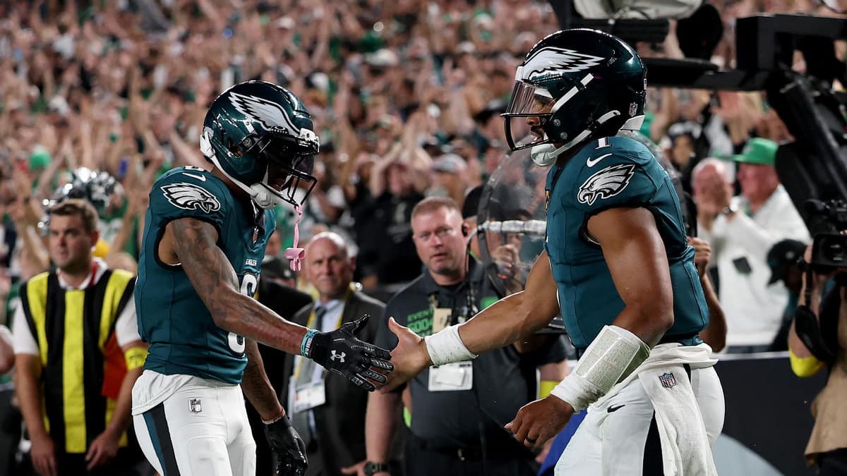 Les Eagles l’emportent... sans jouer en champions