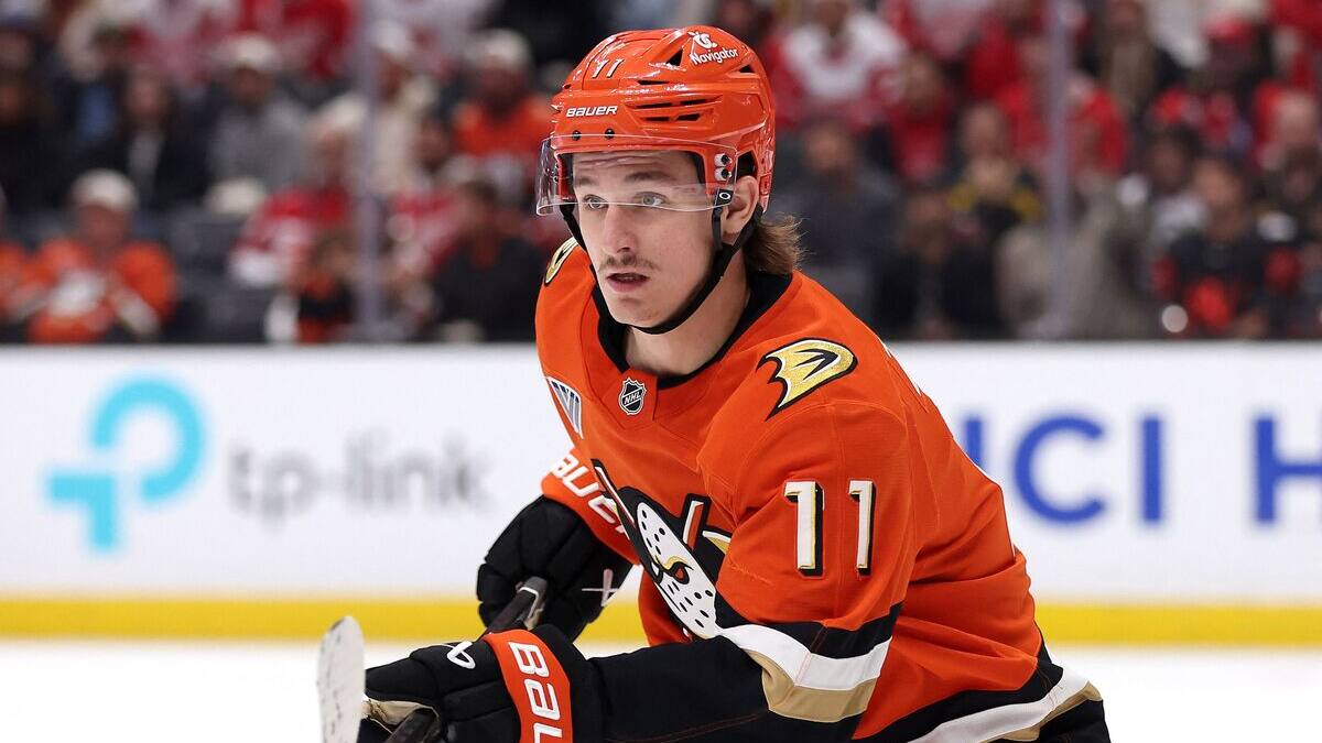 Après des mois de spéculation, Trevor Zegras change enfin d’adresse