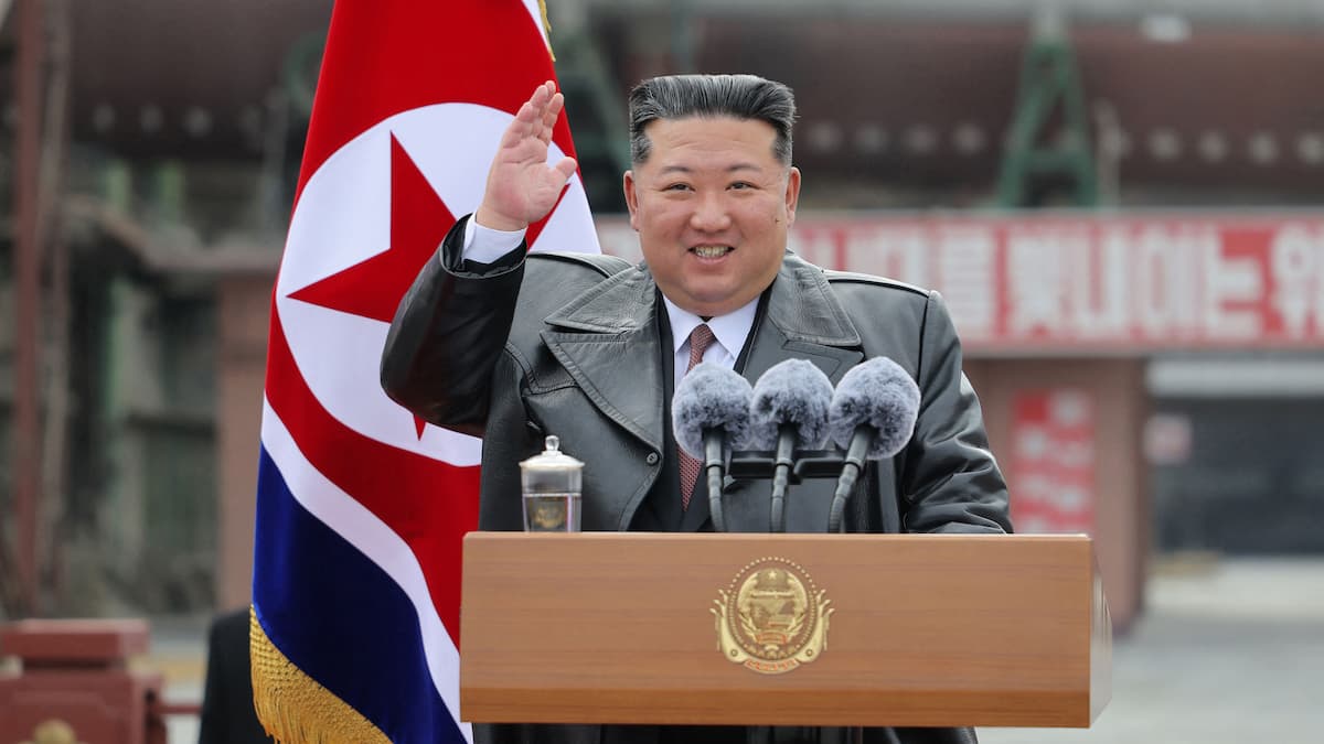 La Corée du Nord a dévoilé une rare statue de Kim Jong Un, selon Séoul