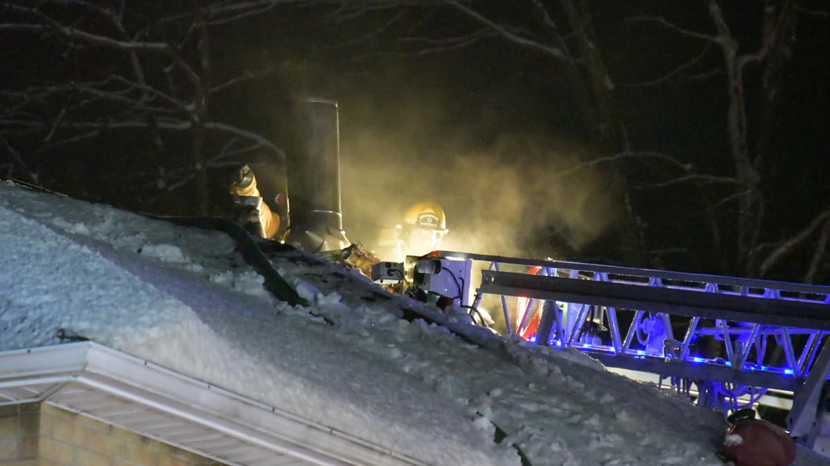 The Ravage Quebec Building Un incendie ravage un bâtiment résidentiel à Québec | TVA Nouvelles