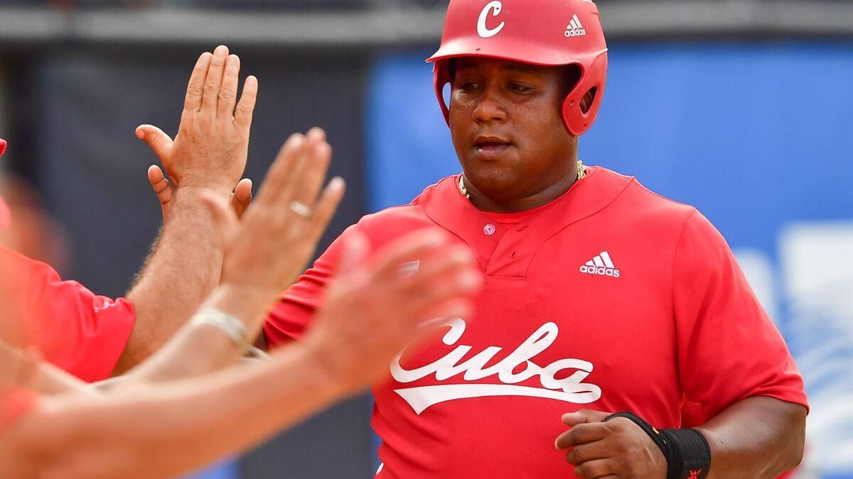 Record de défections: la moitié d'une équipe de baseball déserte Cuba