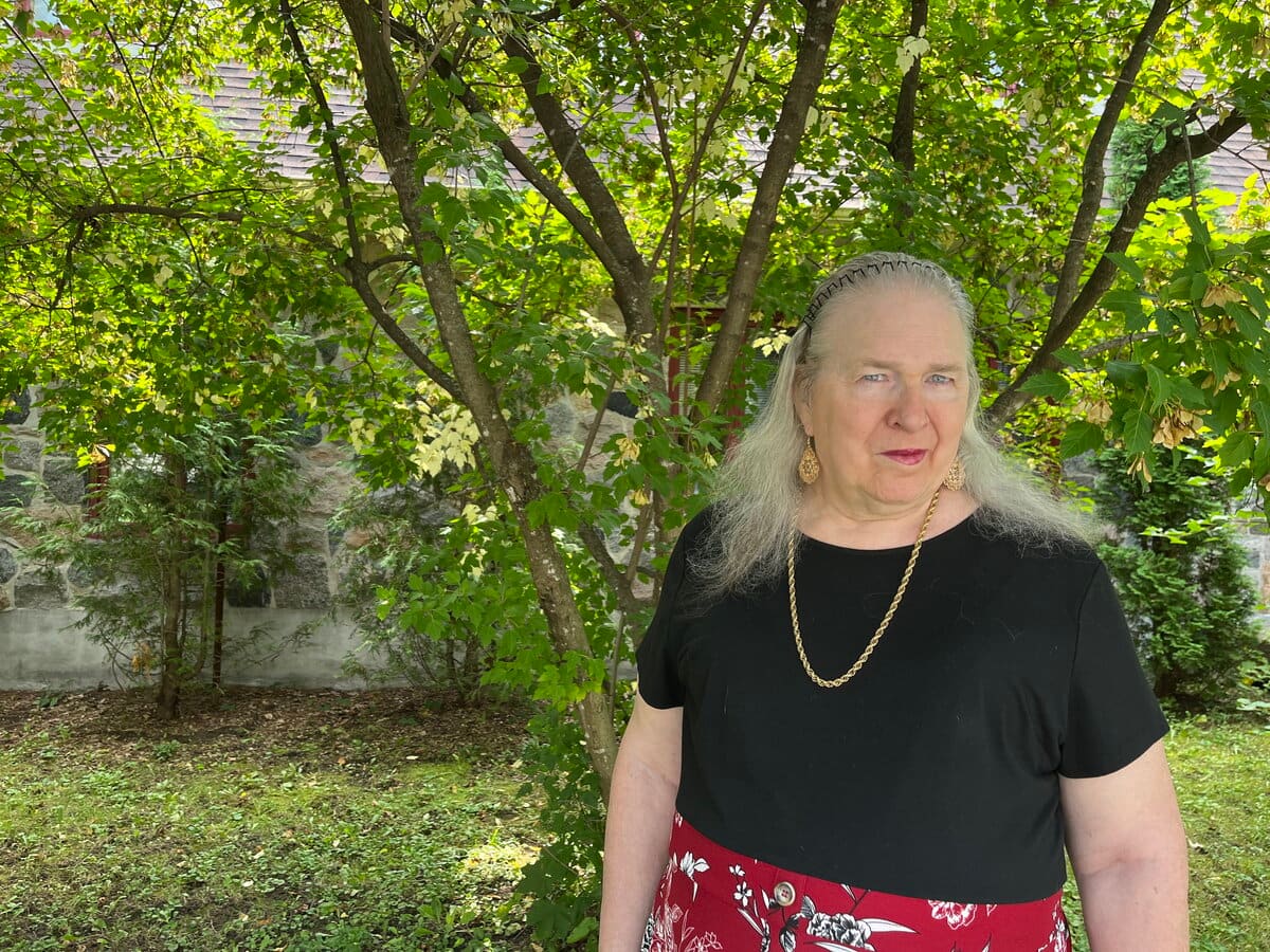 Une avocate pr&ecirc;te &agrave; tout pour &eacute;viter Air Canada et Air Transat