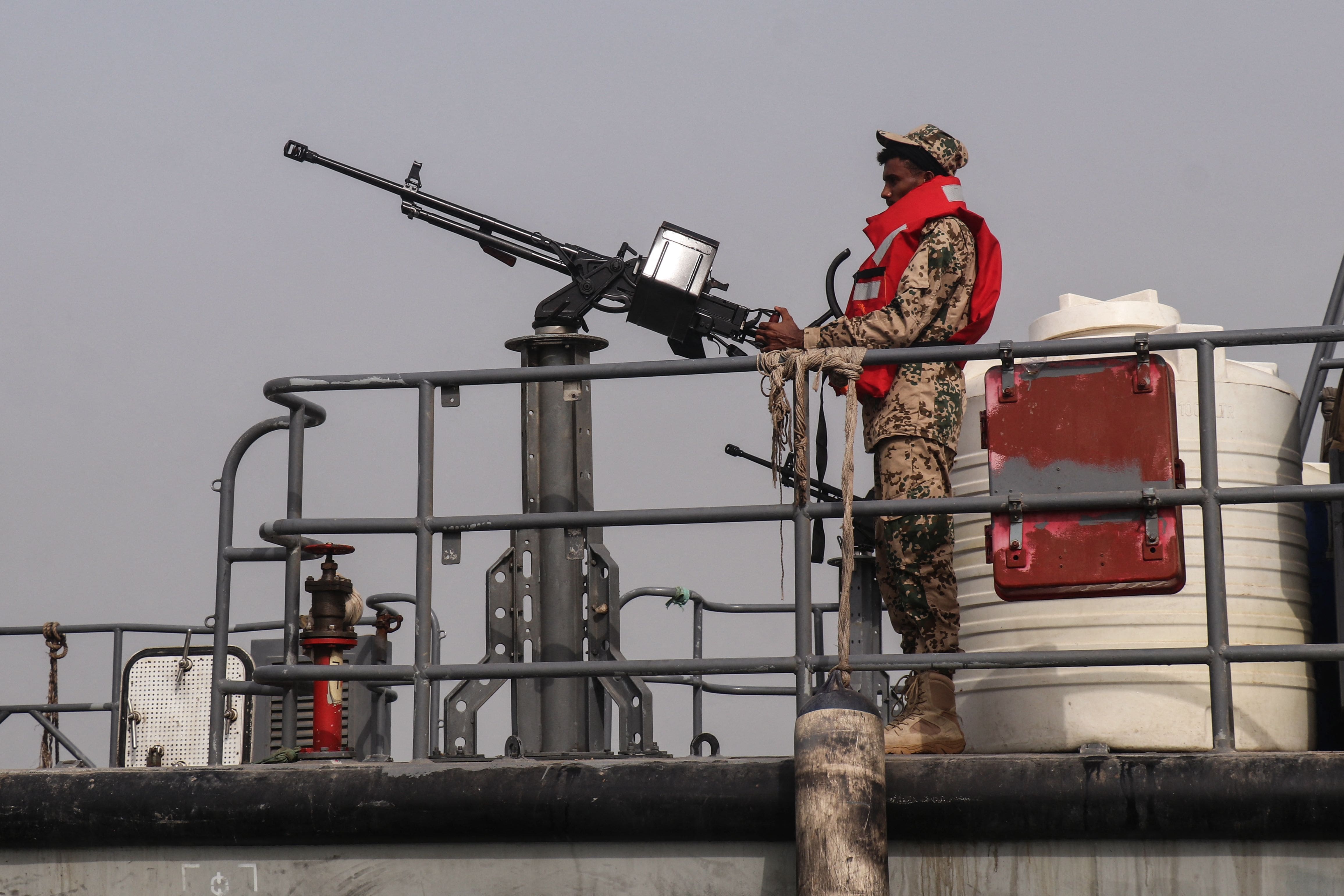 Les Houthis du Yémen revendiquent une frappe sur une raffinerie saoudienne sur la mer Rouge