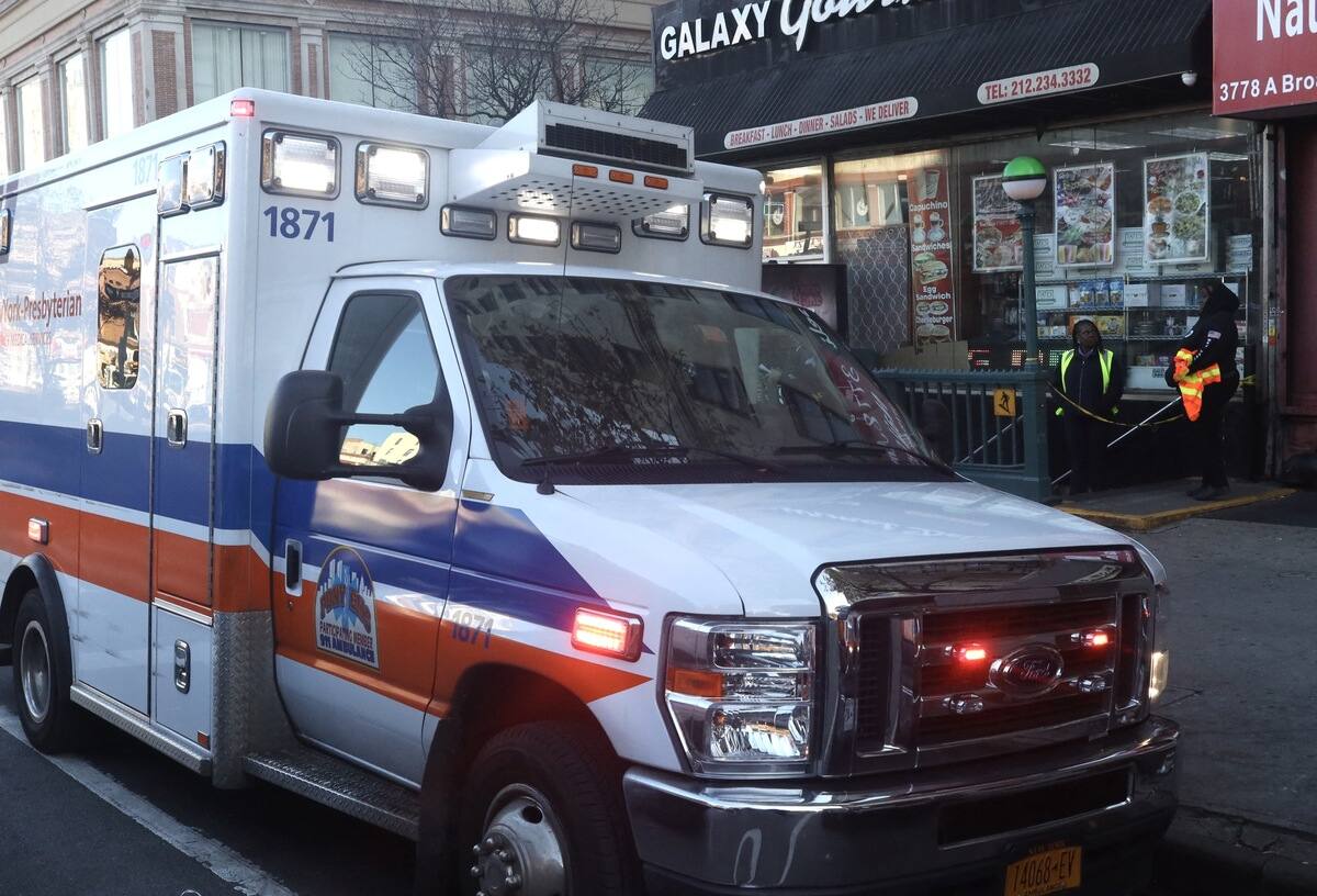 New York: un mort et deux bless&eacute;s dans une attaque au coteau &agrave; Manhattan